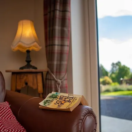 Lantgård John's Dairy, Boolakennedy Boutique Farm Cottages Cahir